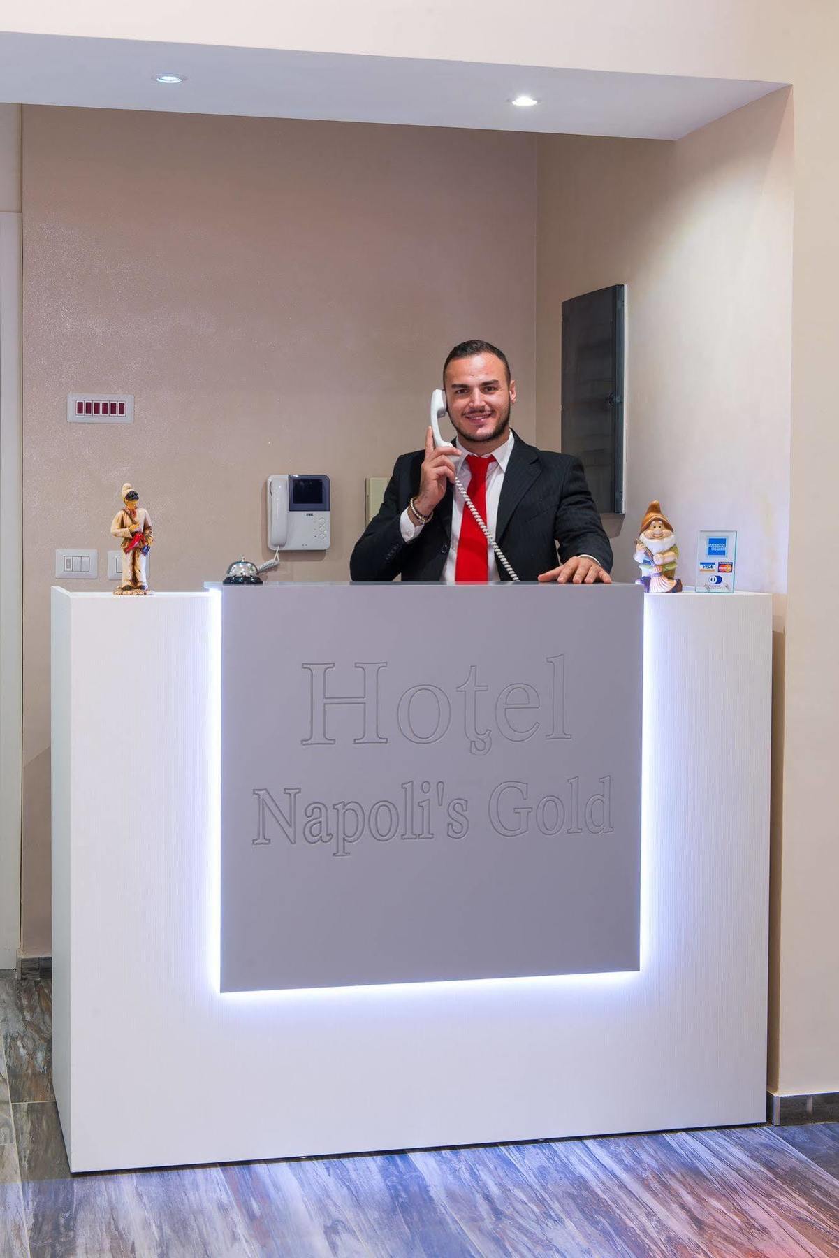 Napoli'S Gold Hotel Exterior photo